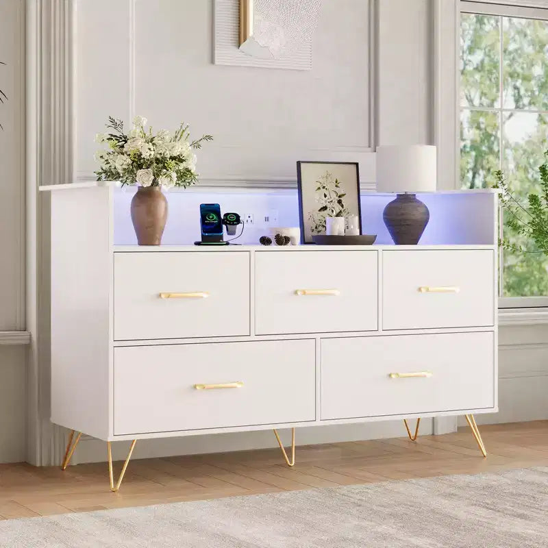 Moderne Kommode fürs Schlafzimmer, Aufbewahrungsschrank aus Holz mit LED-Beleuchtung und Ladestation, weiße Schubladenkommode für Kleiderschrank, Flur und Eingangsbereich – Arredamenti 2001