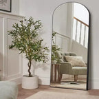 31 in. B x 71 in. H gebogen vrijstaande passpiegel over de volledige lengte, met metalen frame, grote vloerspiegel voor aan de wand in zwart
