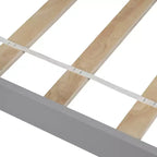 Letto singolo classico in legno con base a doghe, testiera e pediera