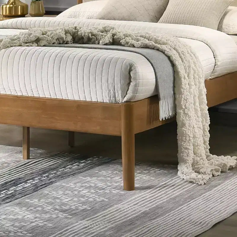 Vichy Rubberwood Platform Bed in Light Walnut
