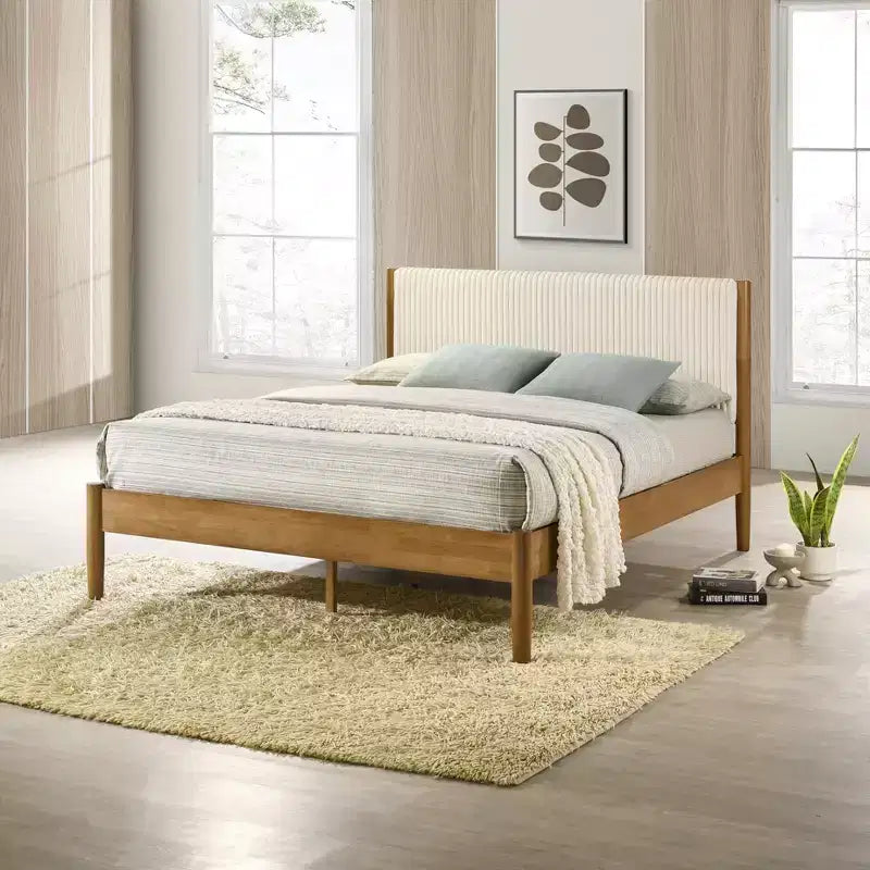 Vichy Rubberwood Platform Bed in Light Walnut