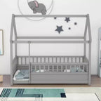 Letto singolo in legno, design ribassato, struttura con tetto a casetta e sponde di sicurezza in stile recinzione